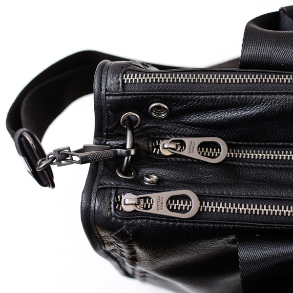 ボッテガヴェネタバッグ全体デザイン